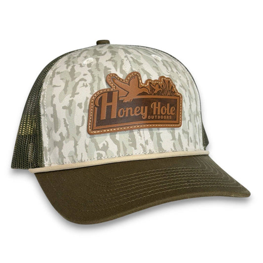 Mens Honey Hole Duck Hole Rope Trucker Hat