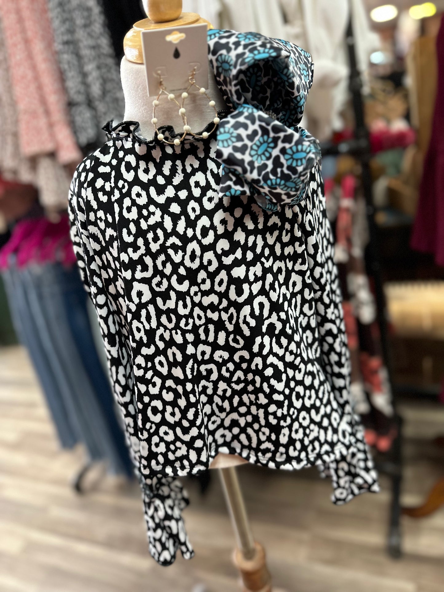 **SALE!!** Girls Leopard Ruffle Top