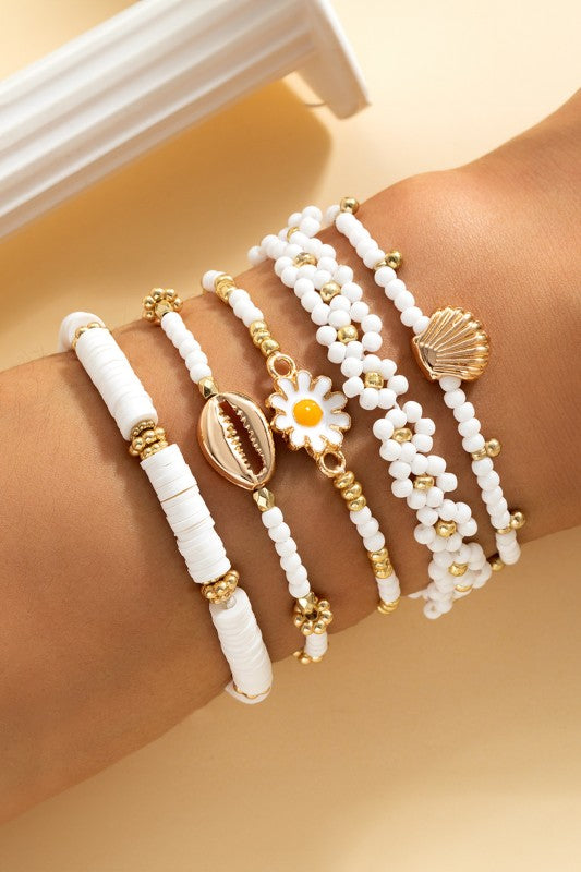 Heishi Beaded Daisy Set of Bracelets