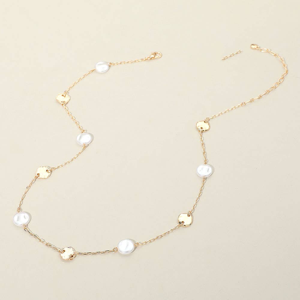 Lennox Irregular Pearl Disk Necklace