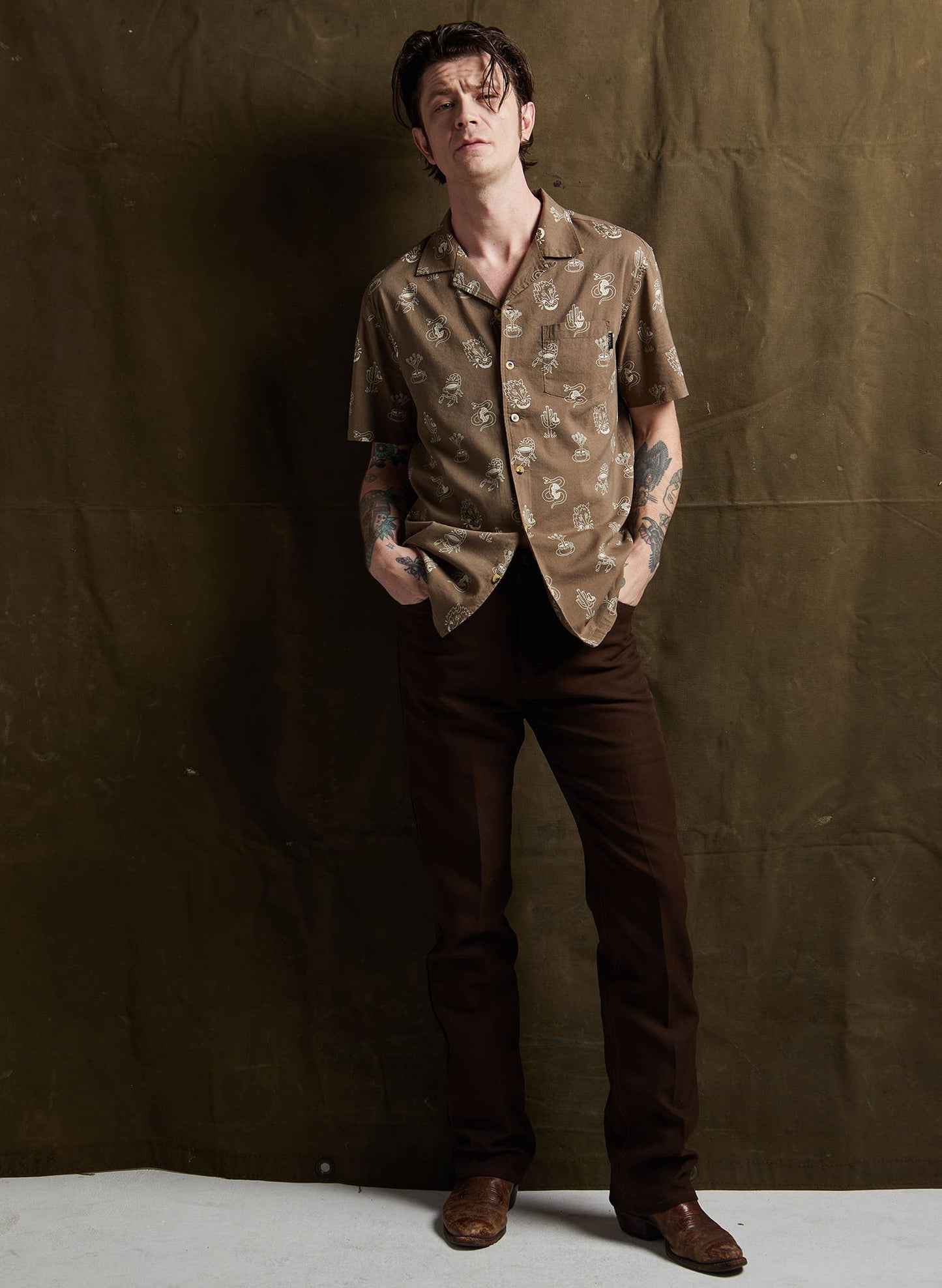 Mens Silverfall Desert Donuts Buttondown Shirt