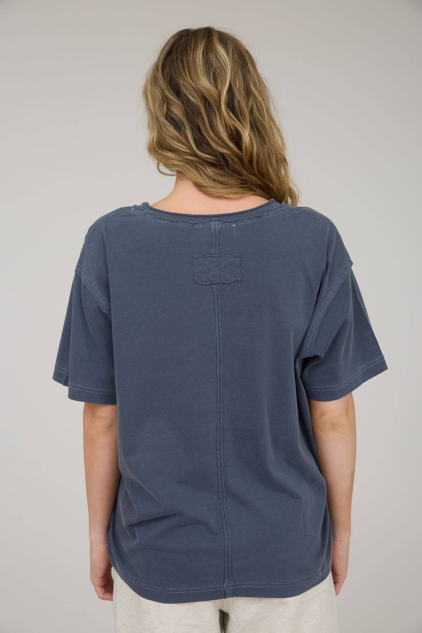 Sahara Vneck Mineral Tee
