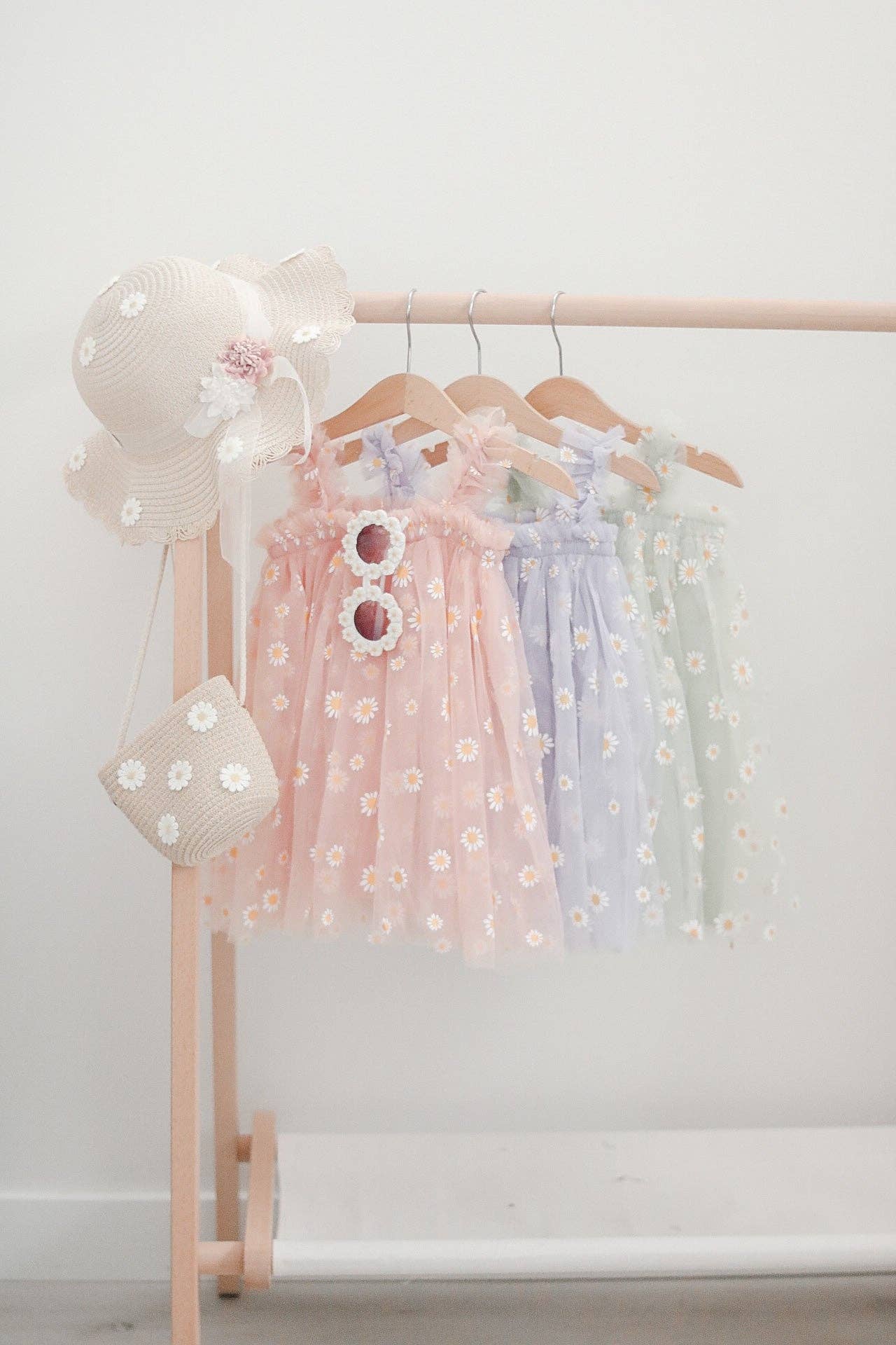 Girls Tulle Daisy Lavendar Dress