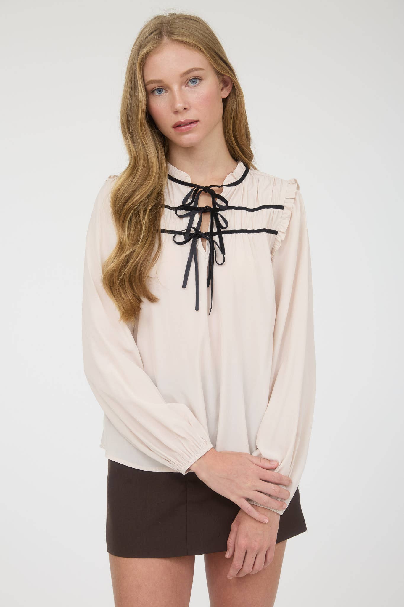 Hannah Silky Tie Longsleeve Blouse