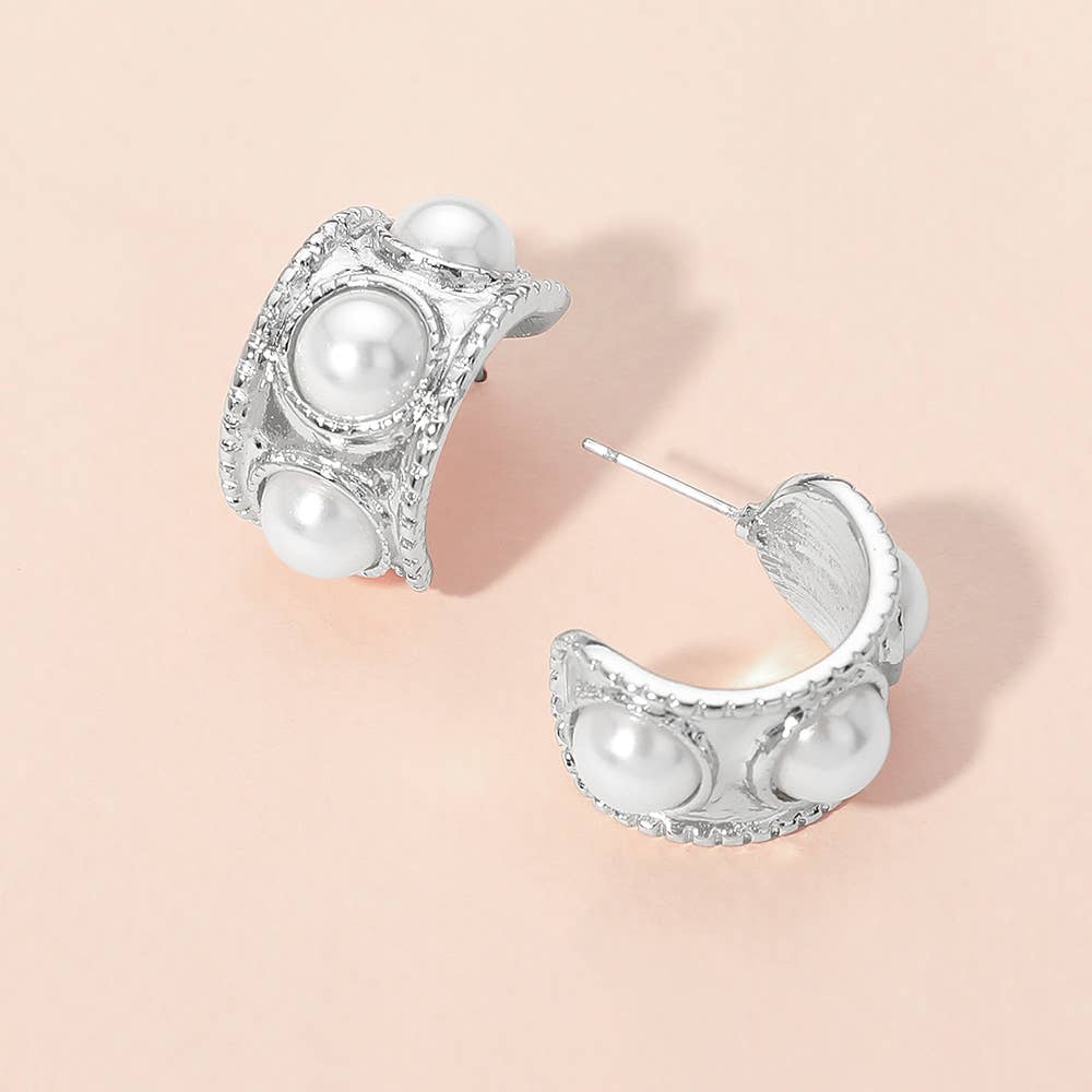 Darla Chunky Pearl Earrings