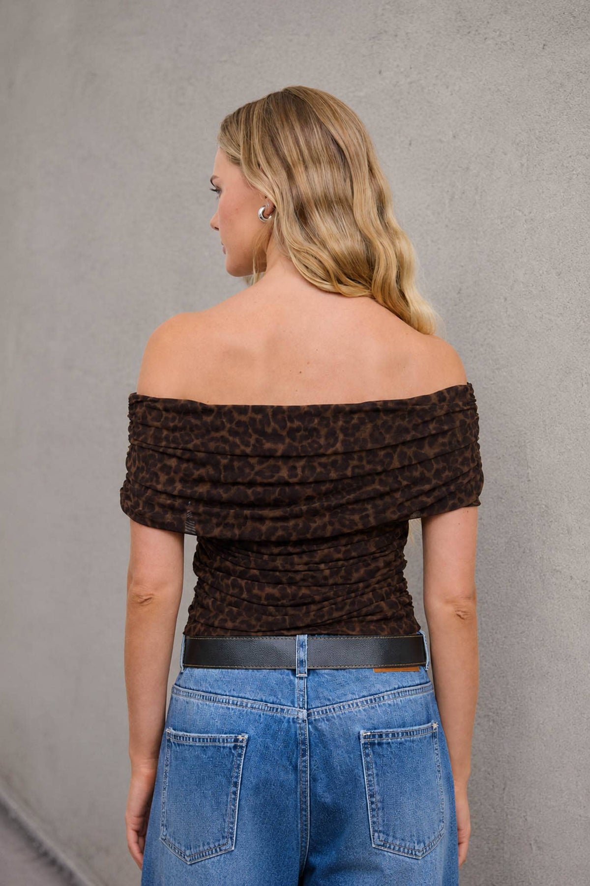 Animal Print Off Shoulder Top