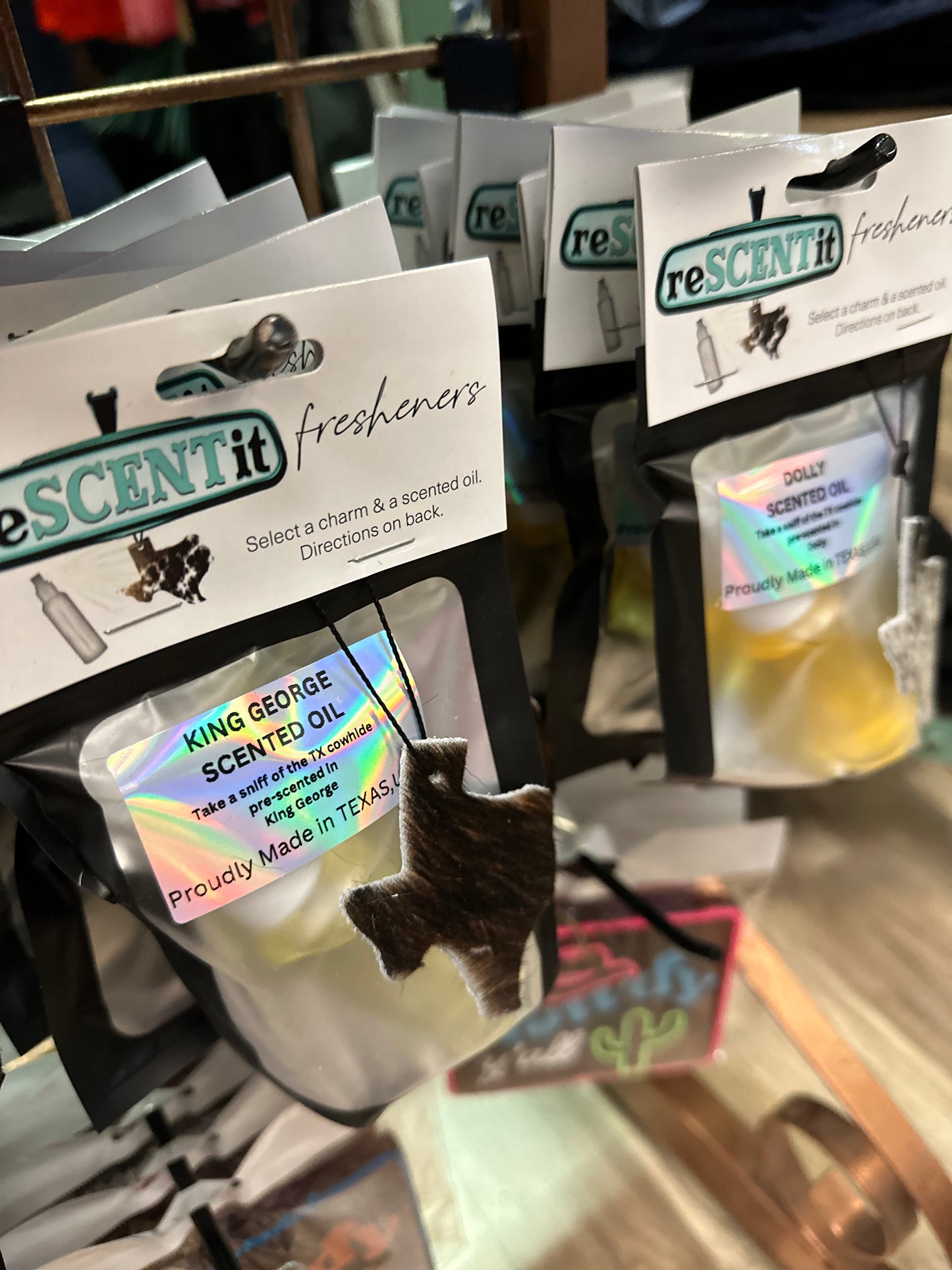 Re-Scent-It Spray & Mini Leather Tag