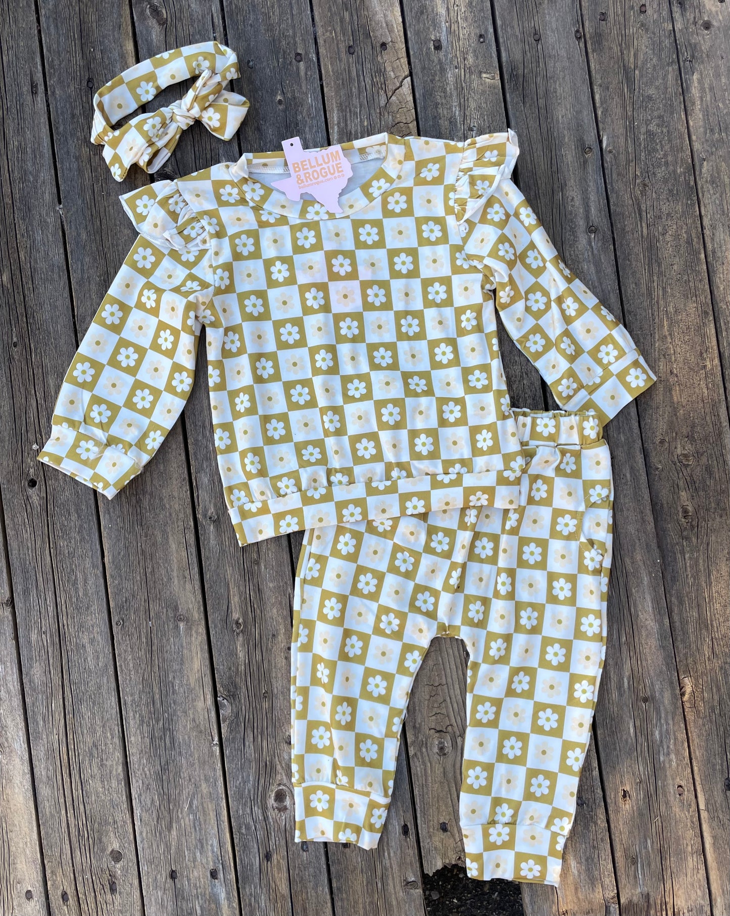 Baby Girls Neutral Checkered Floral Set