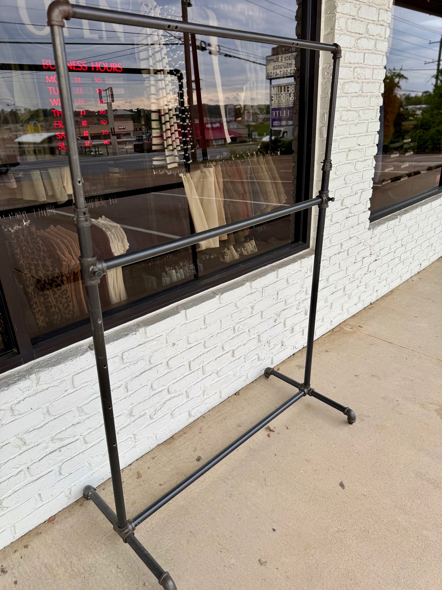 Store Displays *PICK UP ONLY*