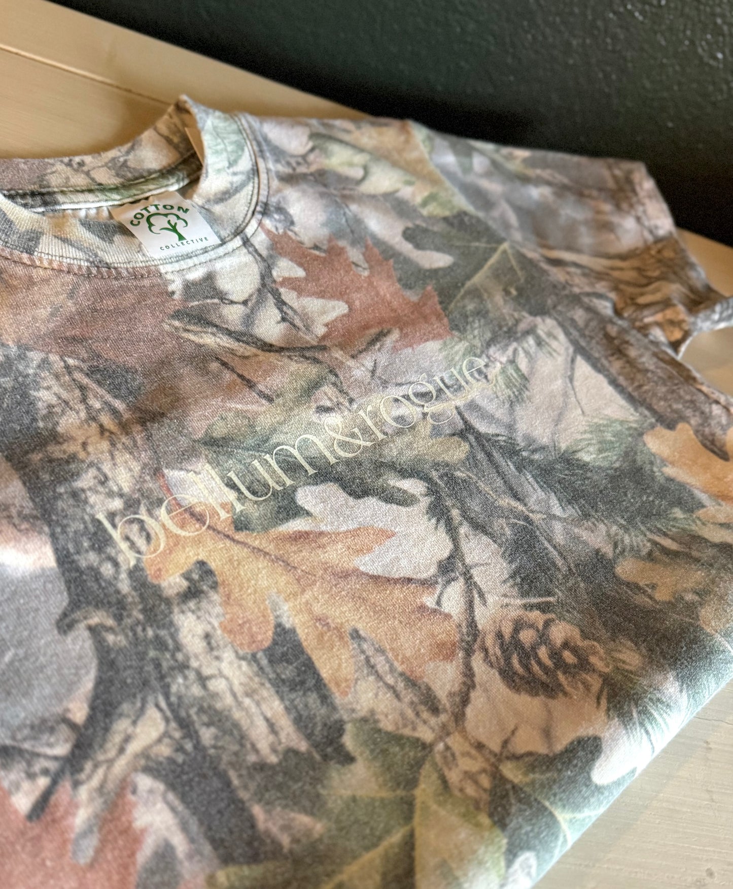 Girls Tree Camo Simple Logo Tee