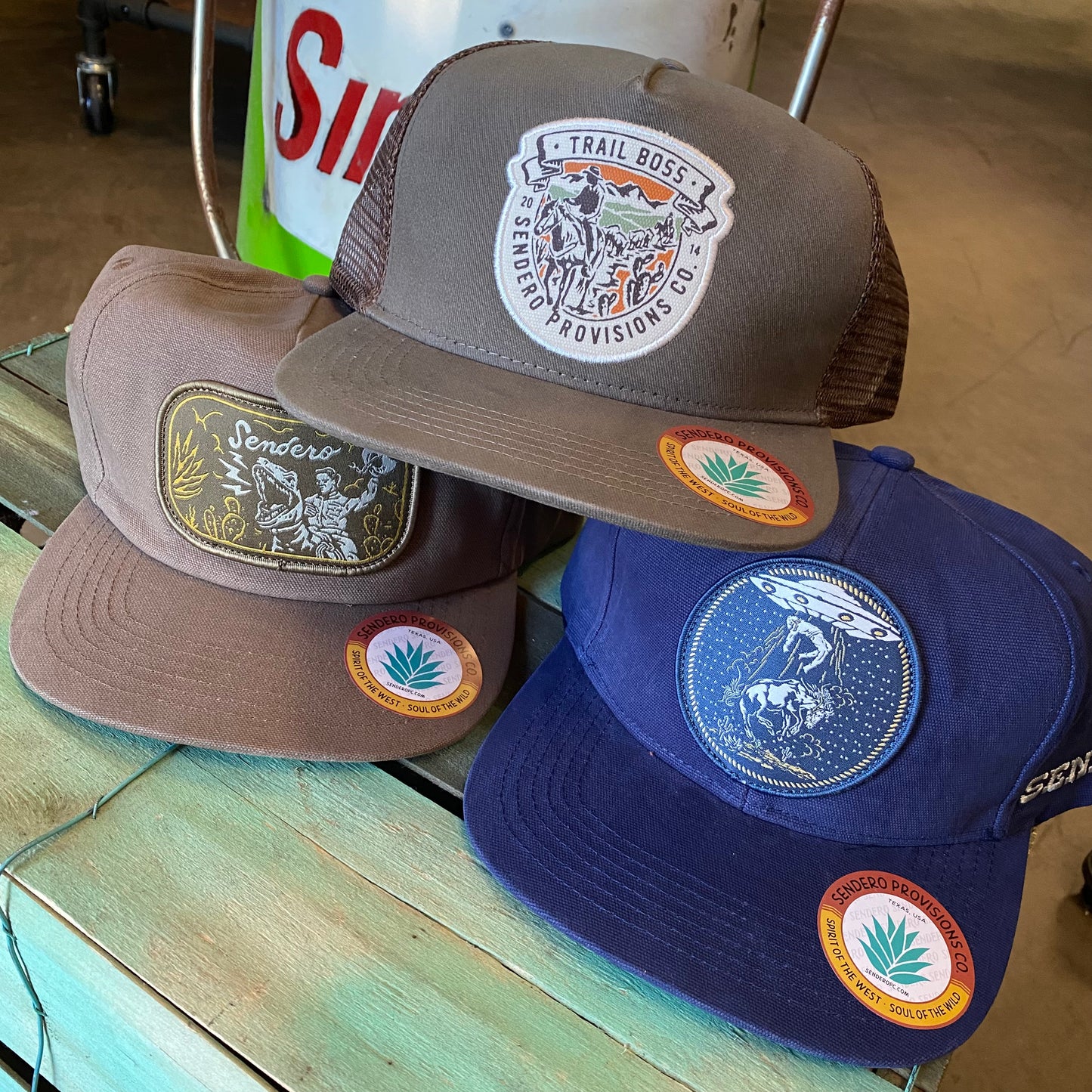 Sendero Caps
