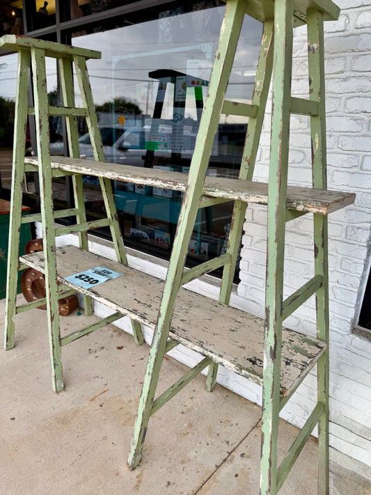 Store Displays *PICK UP ONLY*