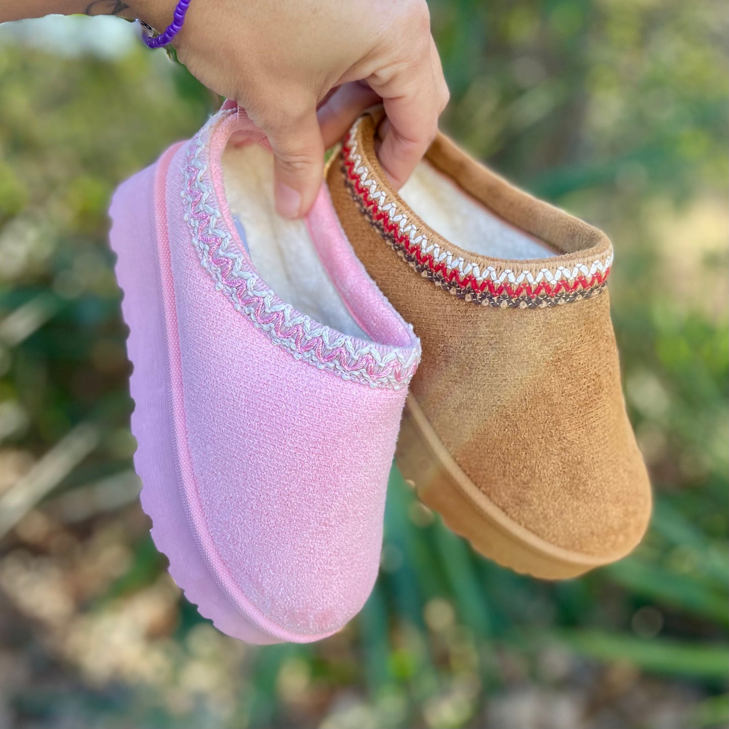 Girls Solid Suede Platform Slides