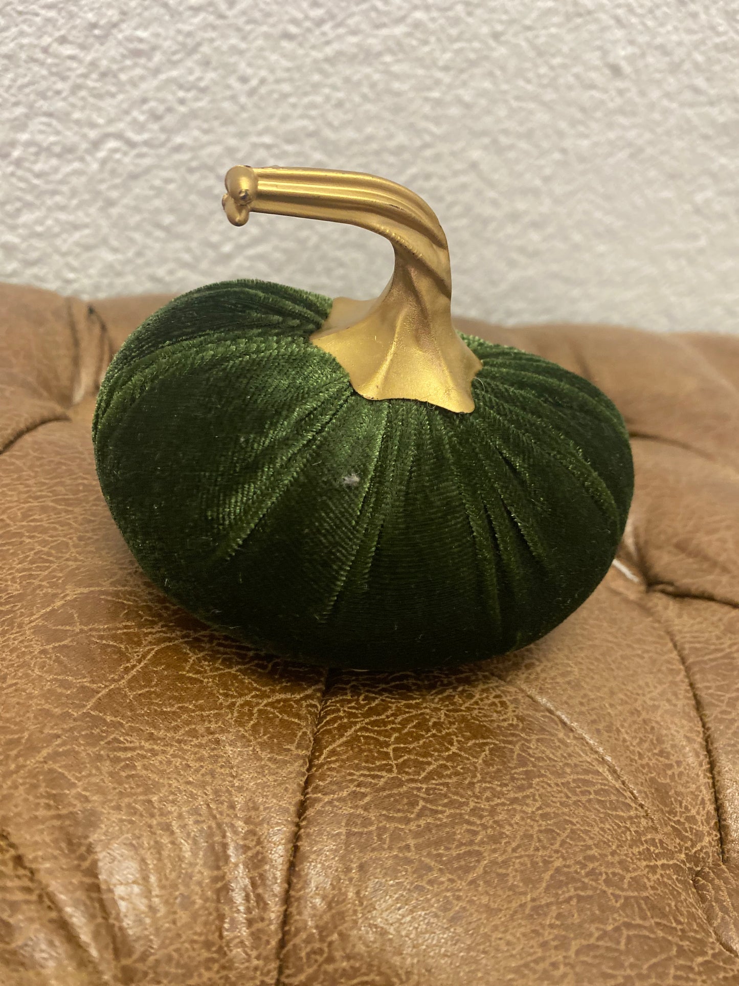 Mini Velvet Pumpkins