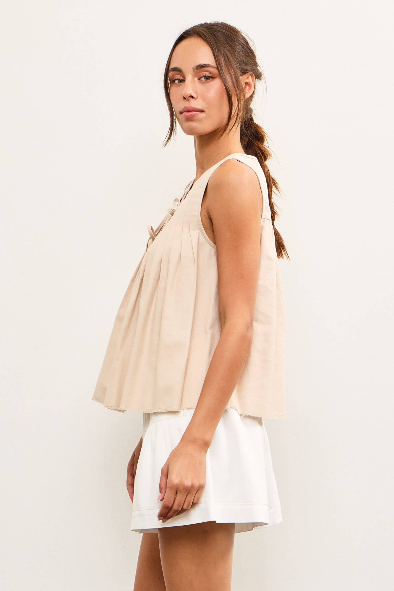 Izzy Pleated Sleeveless Khaki Blouse