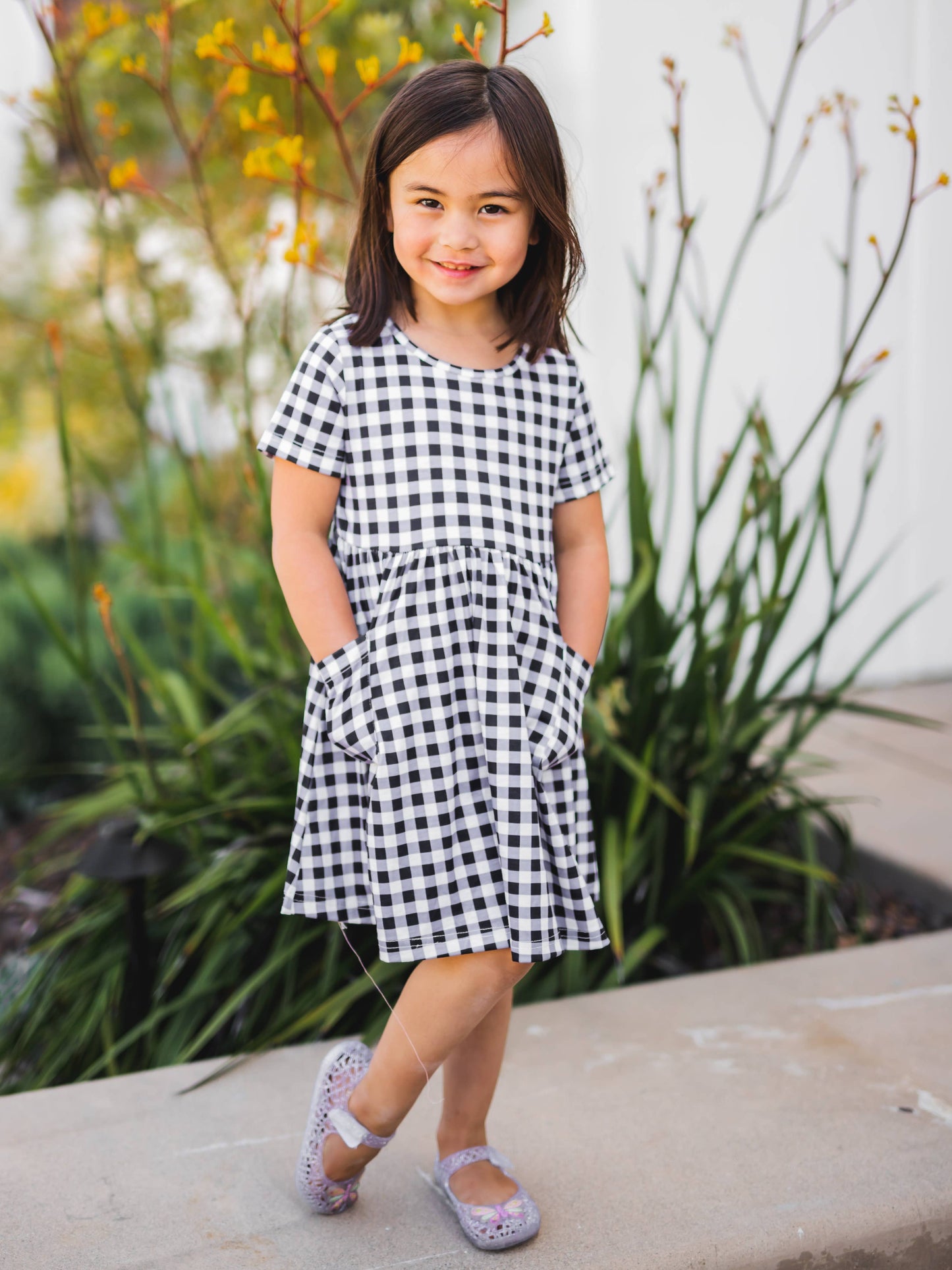 Girls Gingham Pocket Black Dress