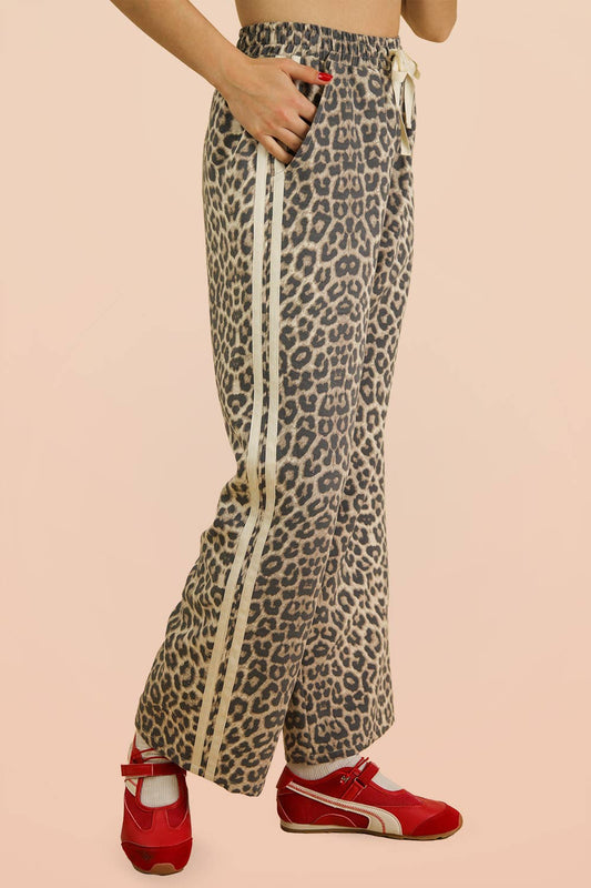 Hilshire Leopard Striped Drawstring Pants