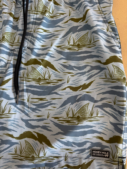 Mens Honey Hole Weekender Redfish Shorts