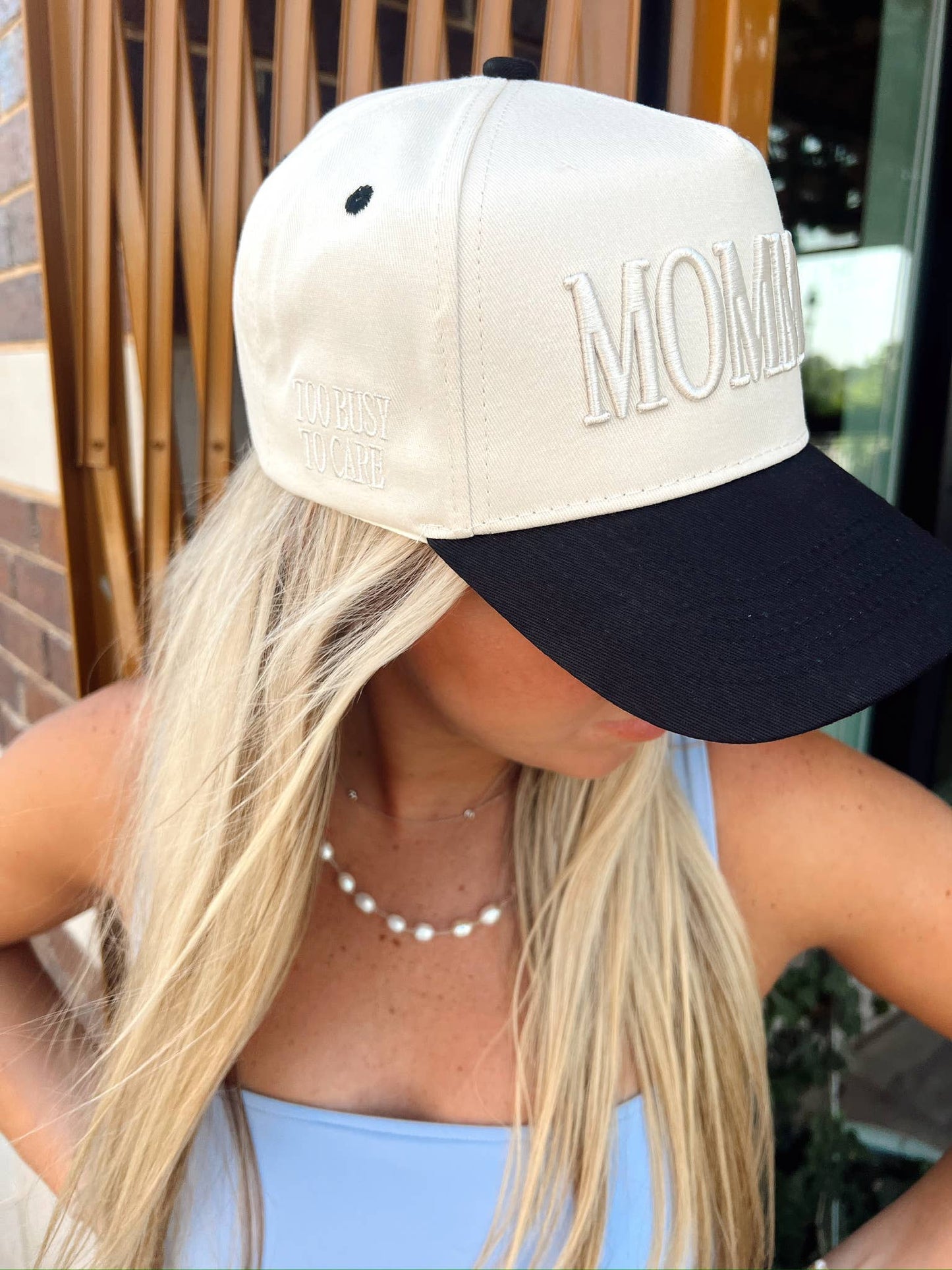 Mommin' Black Embroidered Hat