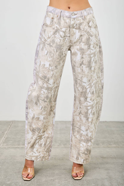 Saige Deadwood Barrel Jeans