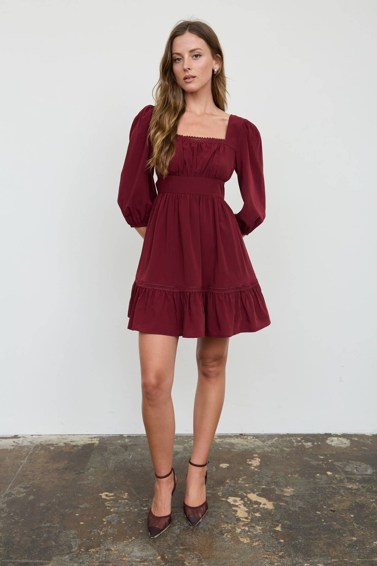 Theda Balloon 3/4 Sleeve Maroon Mini Dress
