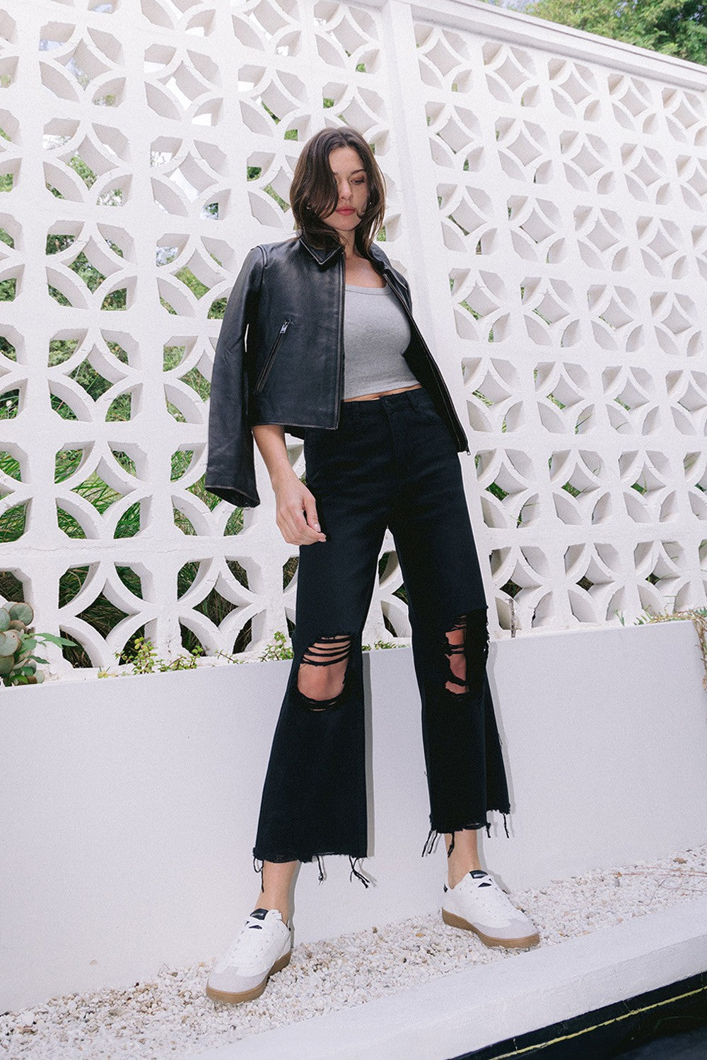 Leslie Vervet Black Crop Flares