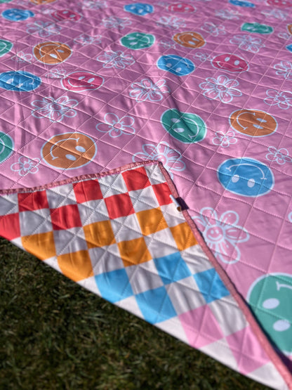 Girls Happy Flower Checkered Picnic Blanket