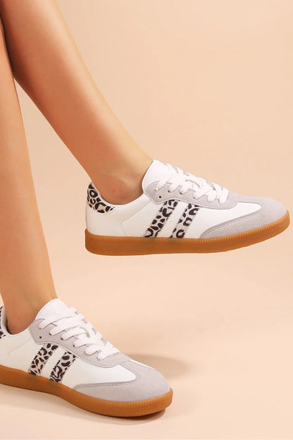 Lisa Leopard Sneakers