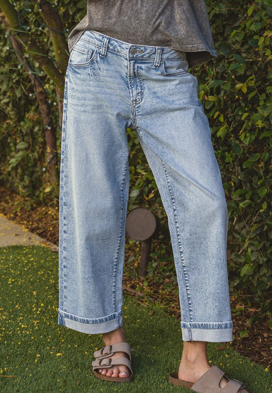 Zenana Redburn Cropped Straight Jeans