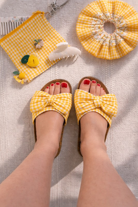 Picnic Gingham Bow Sandals