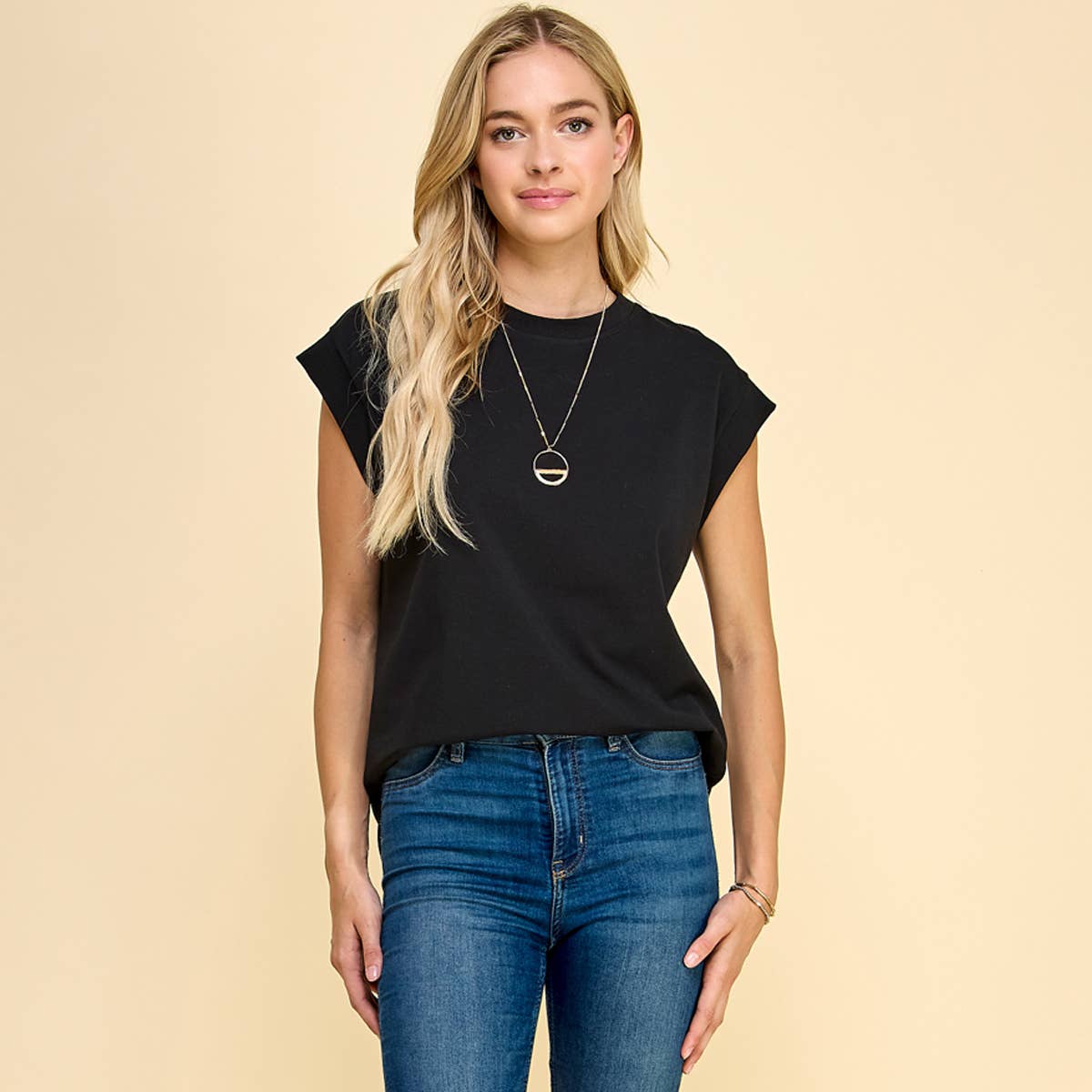 Valor Wide Shoulder Top