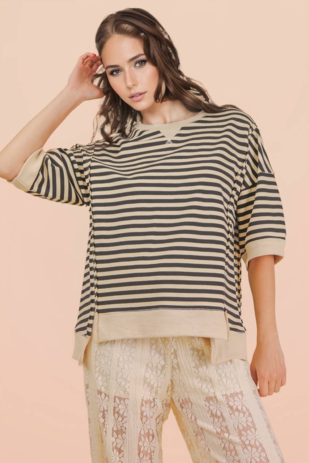 Larik Oversized Striped Tee