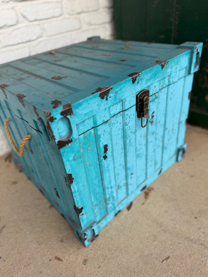 Store Displays *PICK UP ONLY*