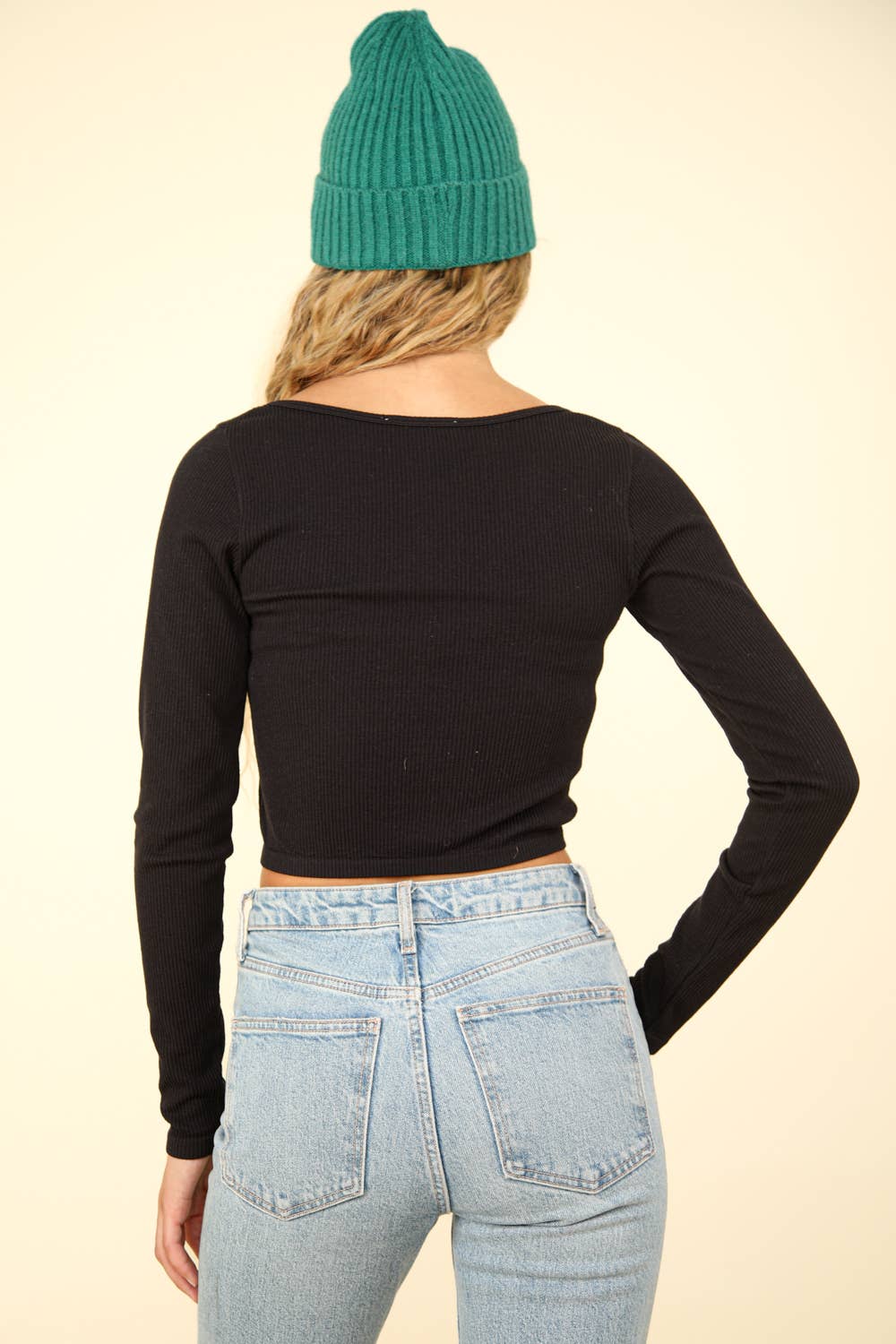 Central Ribbed Long Sleeve Crop