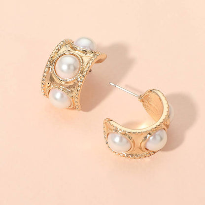 Darla Chunky Pearl Earrings