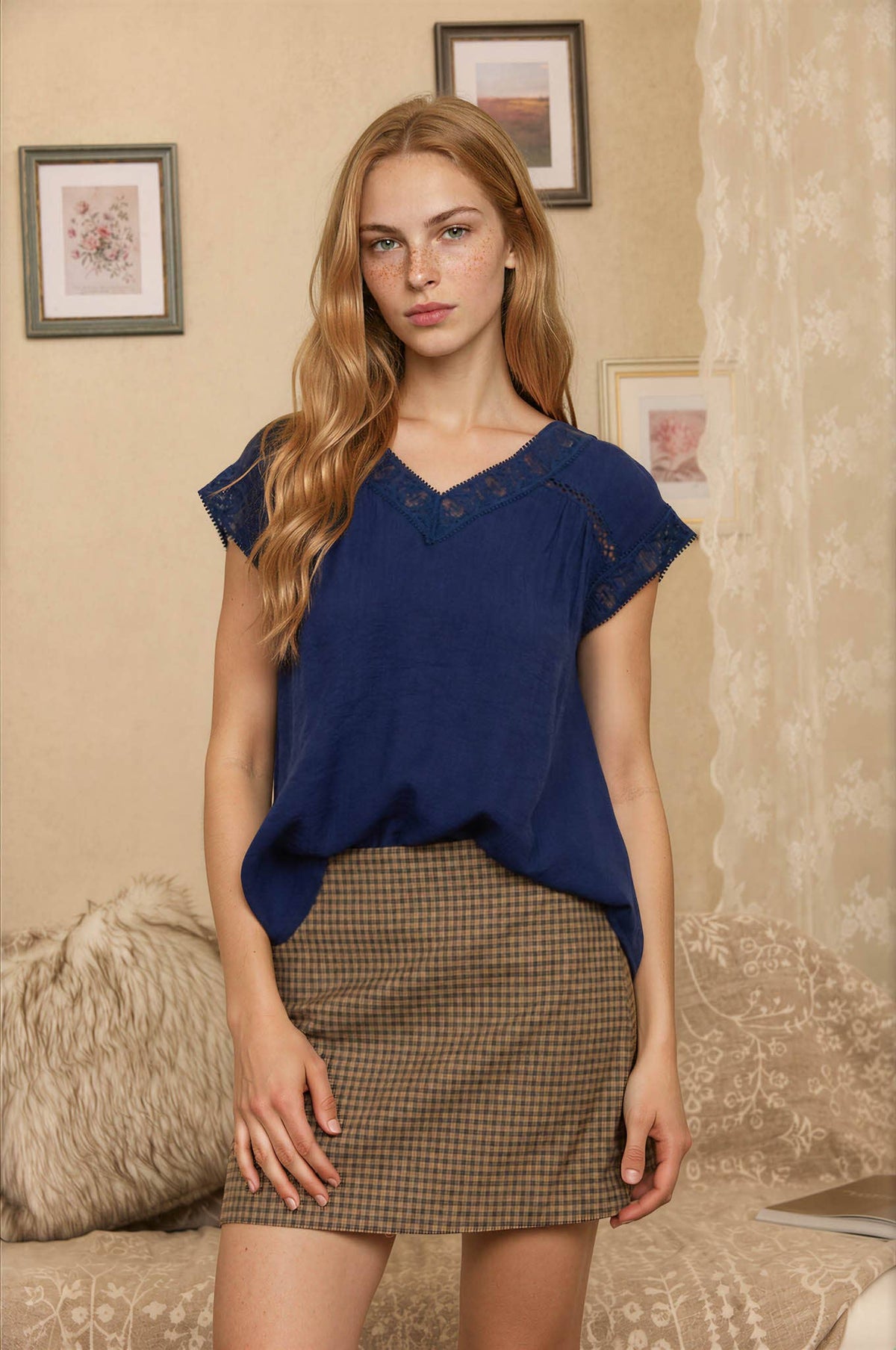Isla V-Neck Lace Top