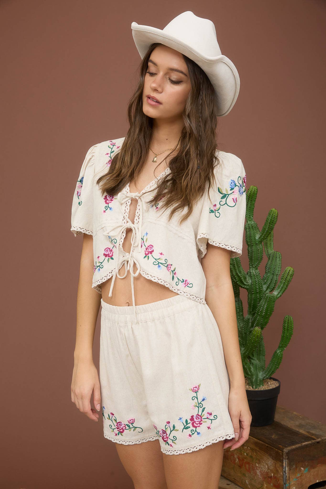 Tatum Embroidered Floral Natural Short Set