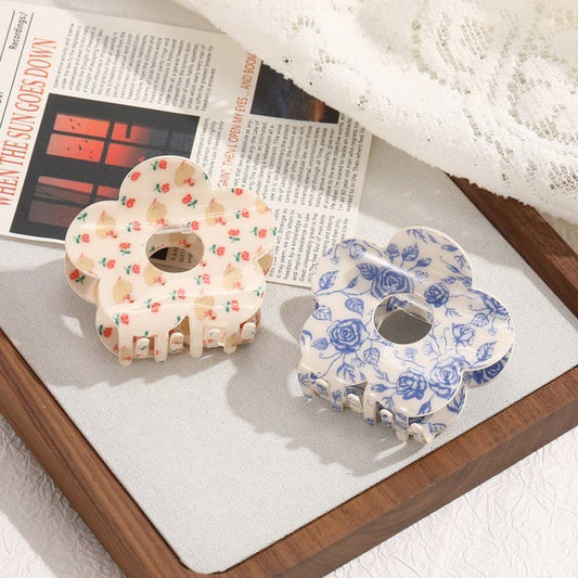 Flower Shaped Claw Clip