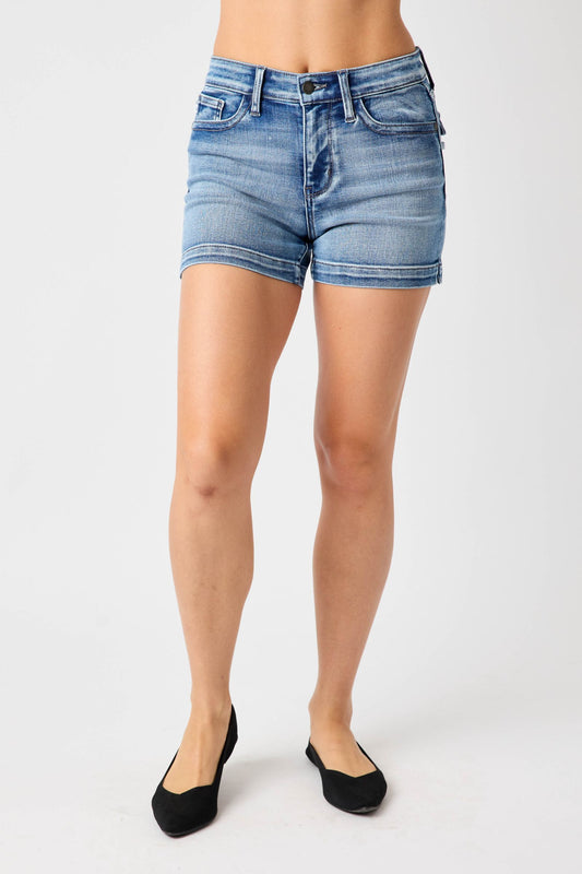 Chowchilla Judy Blue Flip Pocket Shorts