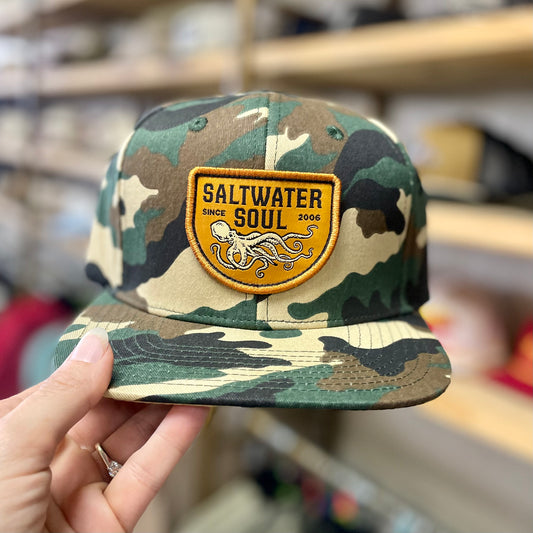 Mens Salt Water Soul Octopus Patch Camo Hat
