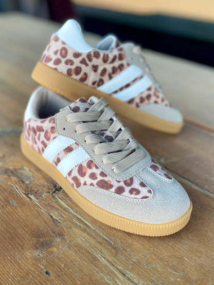 Lisa Leopard Sneakers
