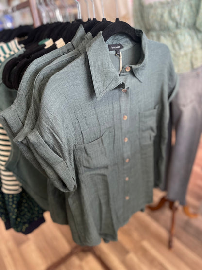 Savannah Crinkle Buttondown