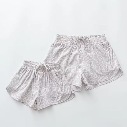 Womens Sloane Printed Athletic Shorts