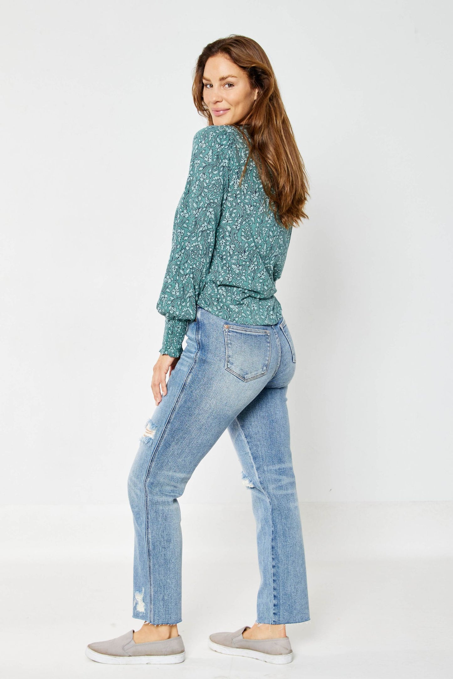 Magic Judy Blue Tummy Control MW Straight Jeans