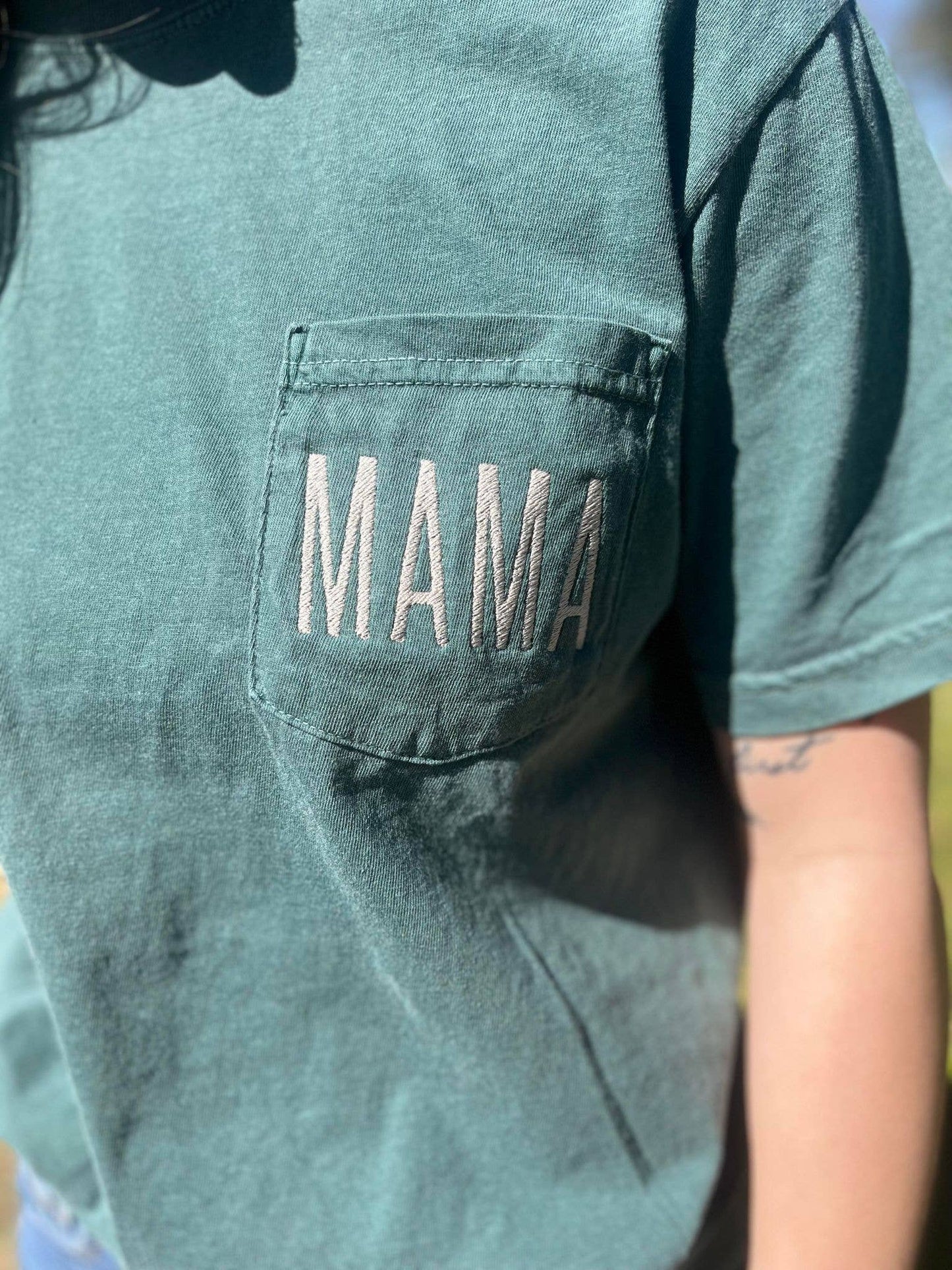 Embroidered Mama Blue Spruce Pocket Tee