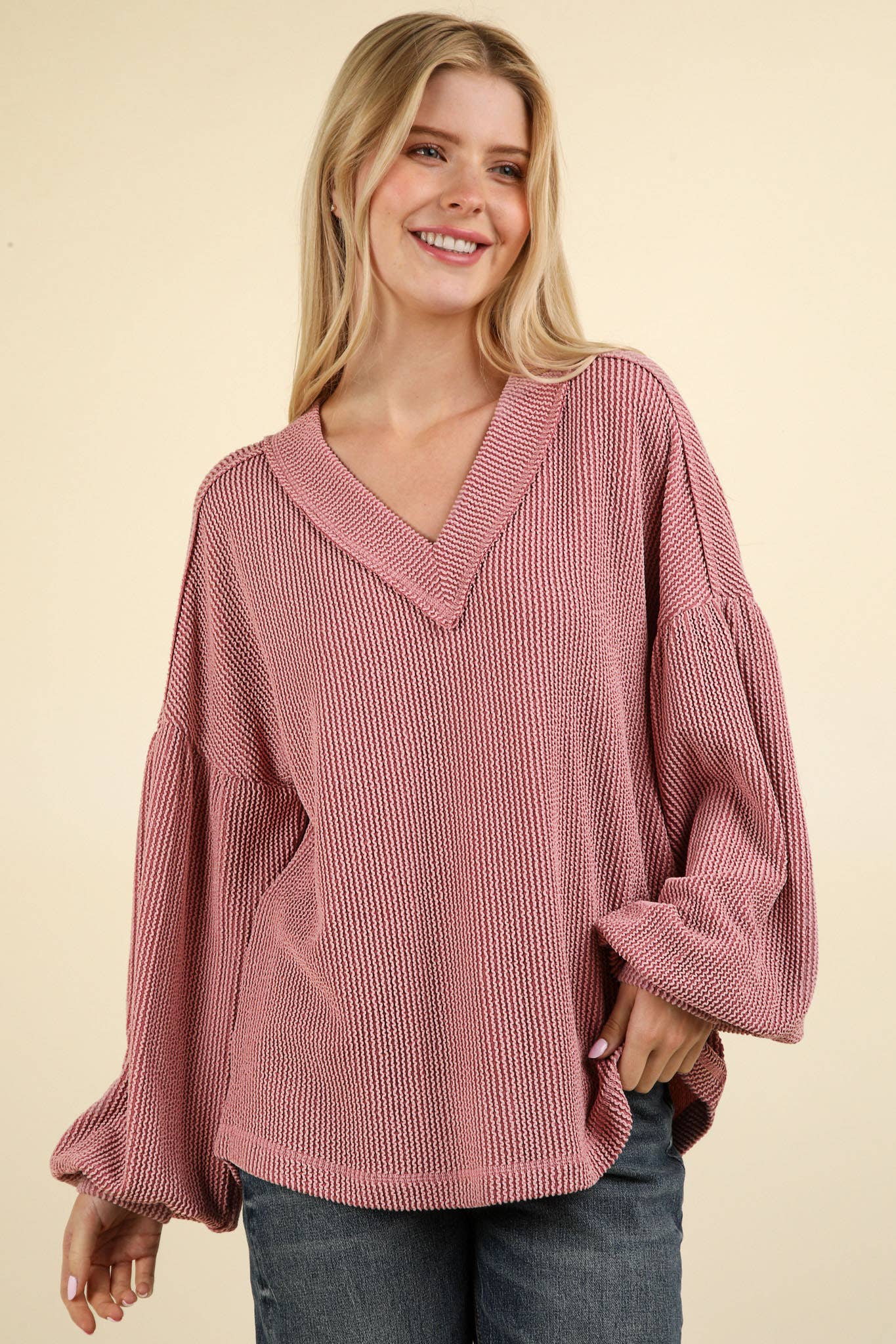 Romney V-Neck Oversized Longsleeve Top