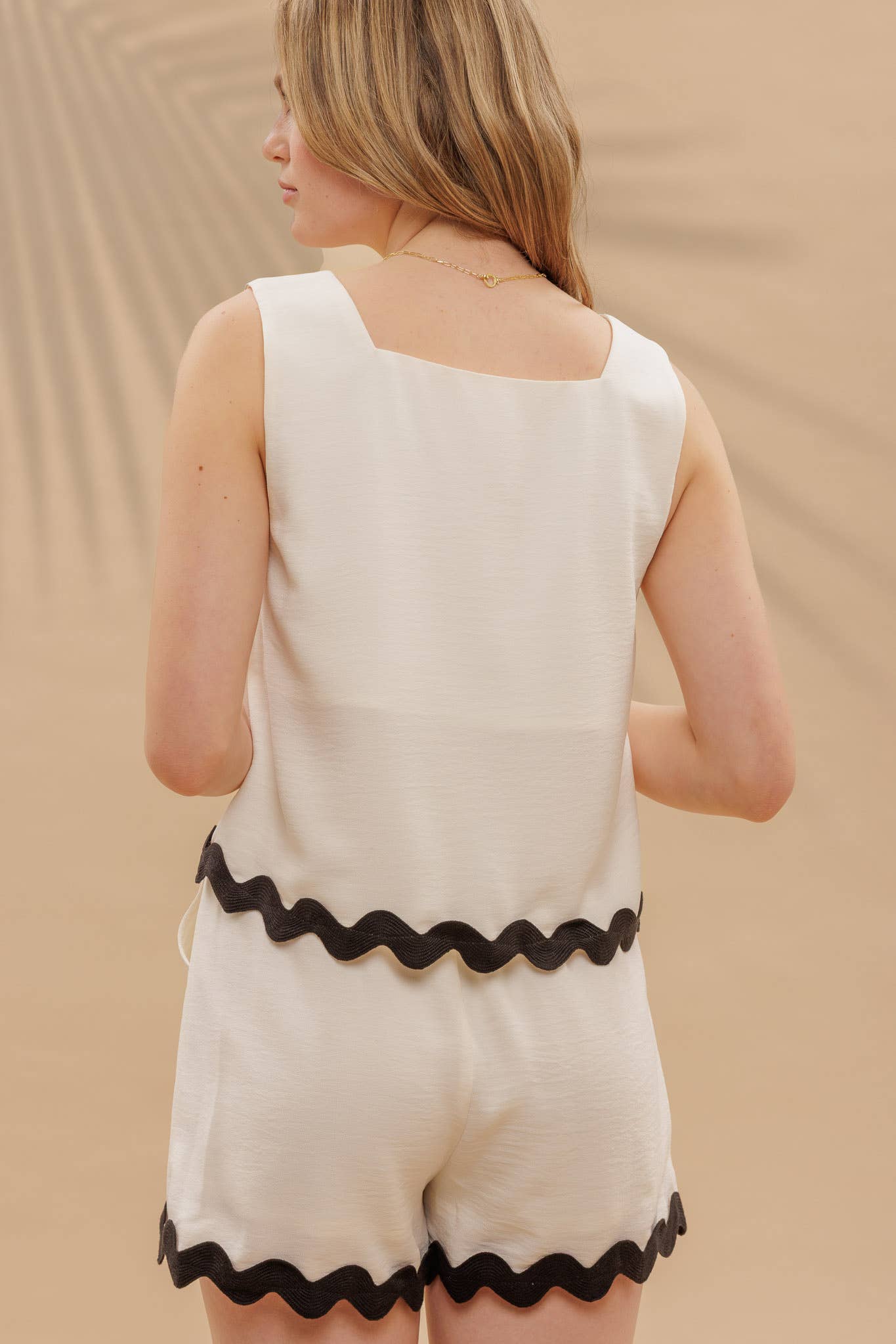 Simplicity Contrast Rick Rack Cream Short Set
