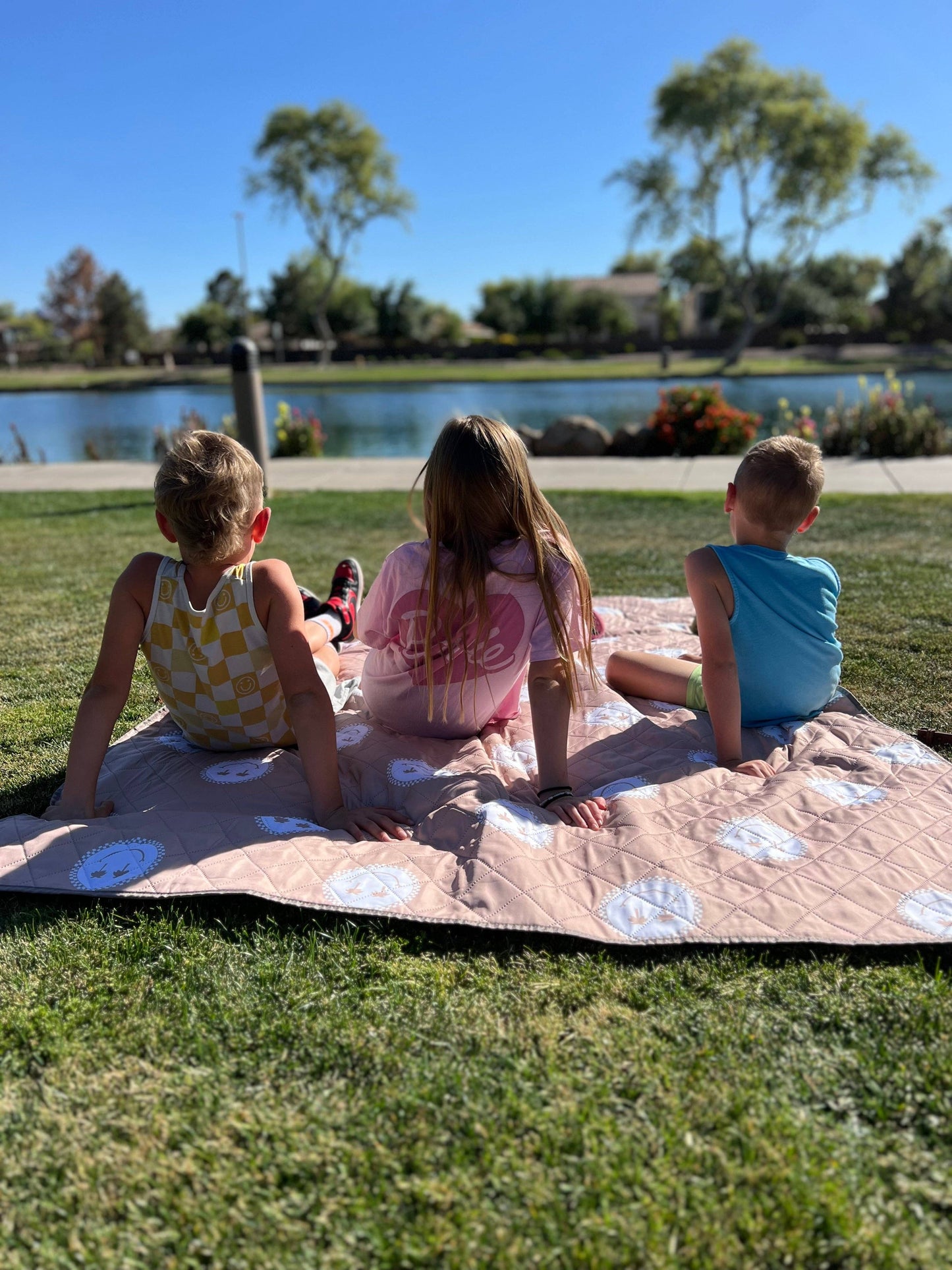 Kids Happy Checkered Picnic Blanket