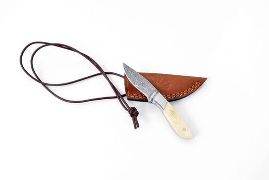 Titan Damascus Knife & Leather Bolster