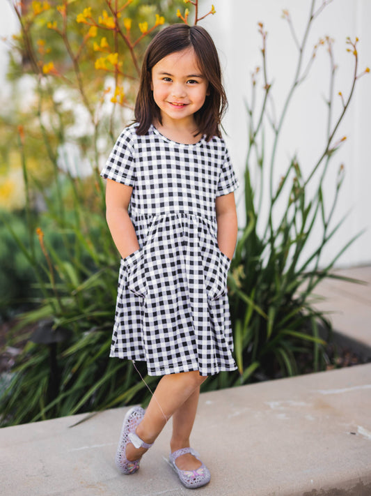 Girls Gingham Pocket Black Dress